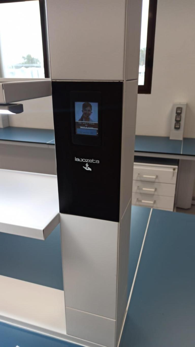 Sicurezza nei laboratori – “Magic Box” per Industria 4.0 - 1D159u9rHyUnl.jpeg