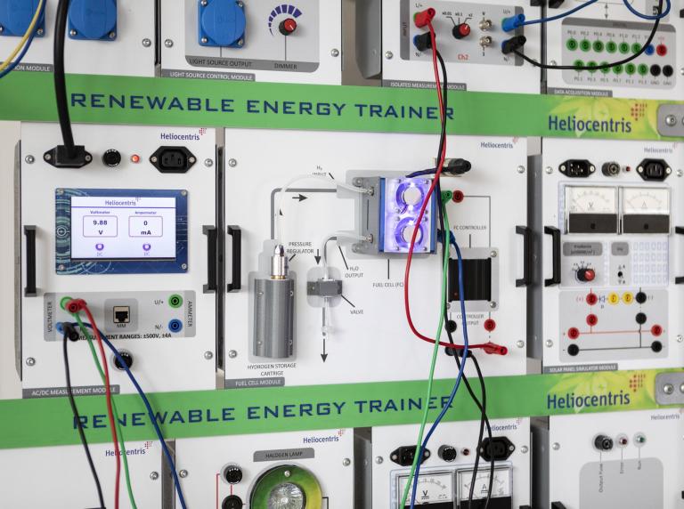 OfficineApogeo – Energia: Sole, Vento, Idrogeno - 2EzDUnGq1ZeHY.jpg