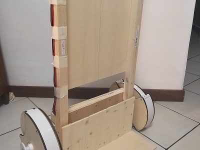 CARRELLO SALISCALE ELETTRICO BREVETTATO - Maker Faire