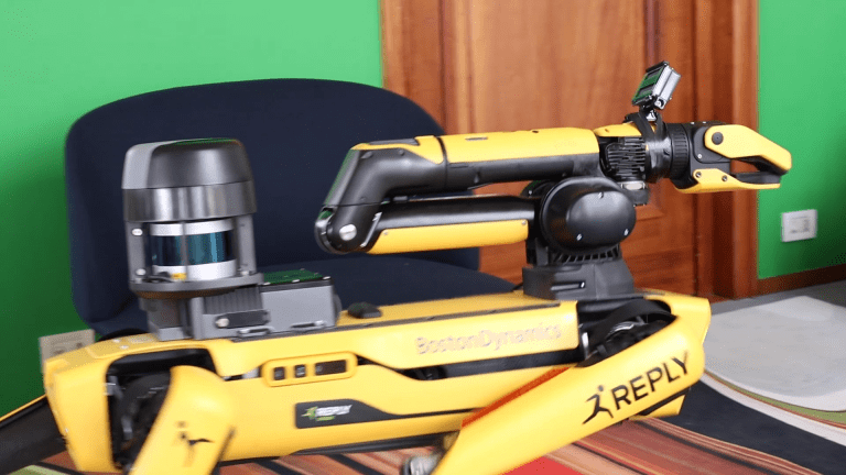 Embodied AI Agent with a real robotic platform - 2CRhqSa28vtUX.png